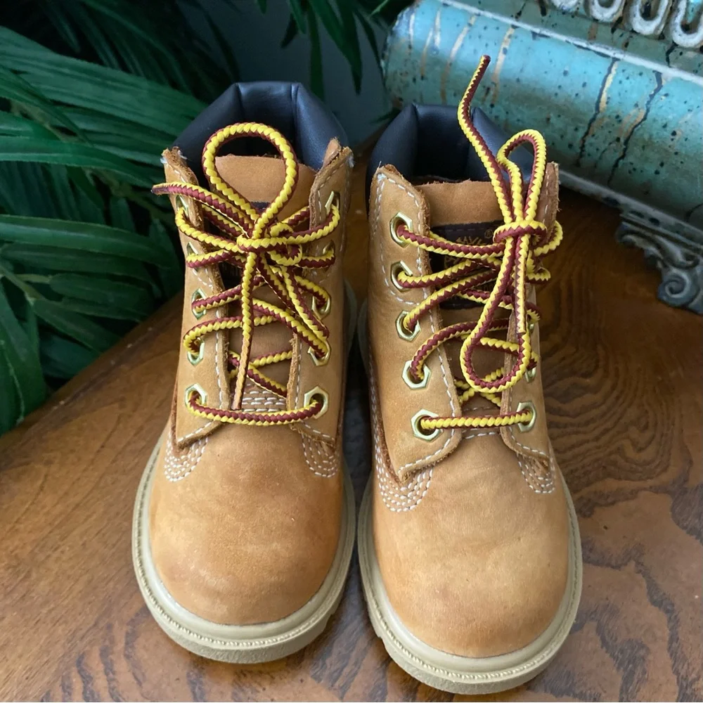 Timberland Classic 6” Waterproof Toddler Size 5 Wheat Nubuck Boot